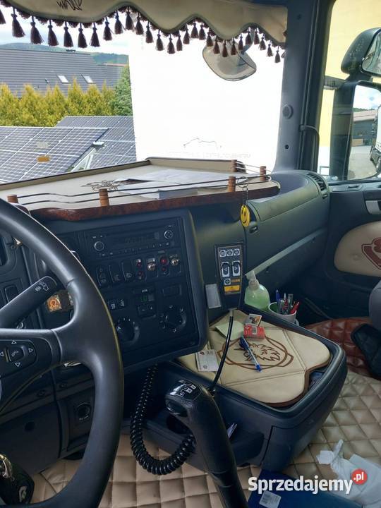 Scania R520 z dźwigiem HDS do drewna