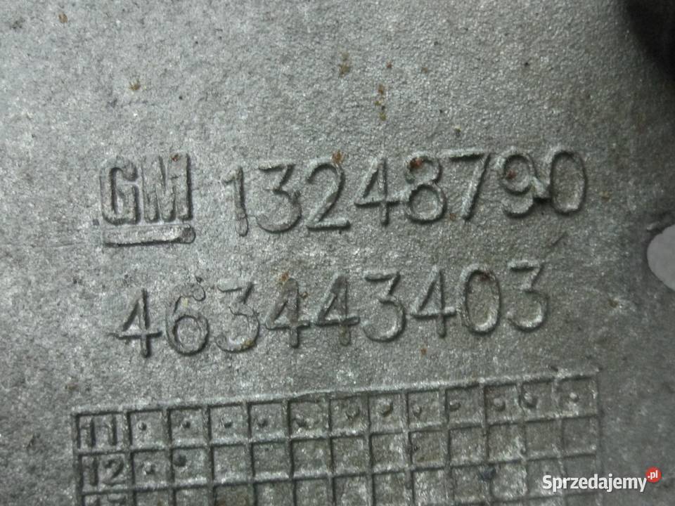 Opel Corsa 12 16V A12XER 85 łapa silnika