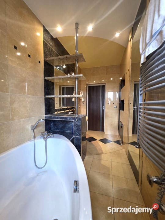 Dom wolnostojący Kowale 290m2 sprzedam