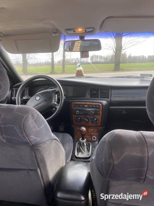 Opel Vectra 20LPG Podbagny