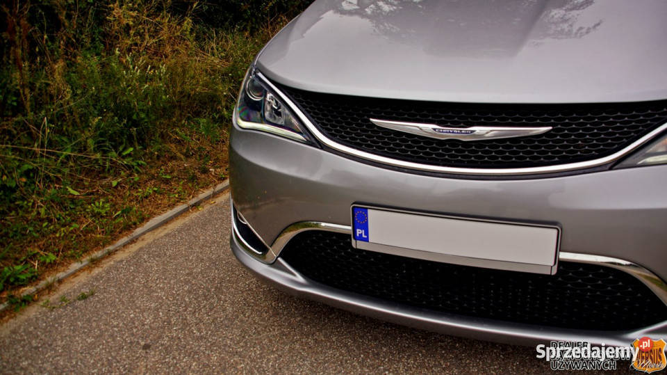 Chrysler Pacifica Limited Doskonały Minivan reflektory ksenonowe Gdynia