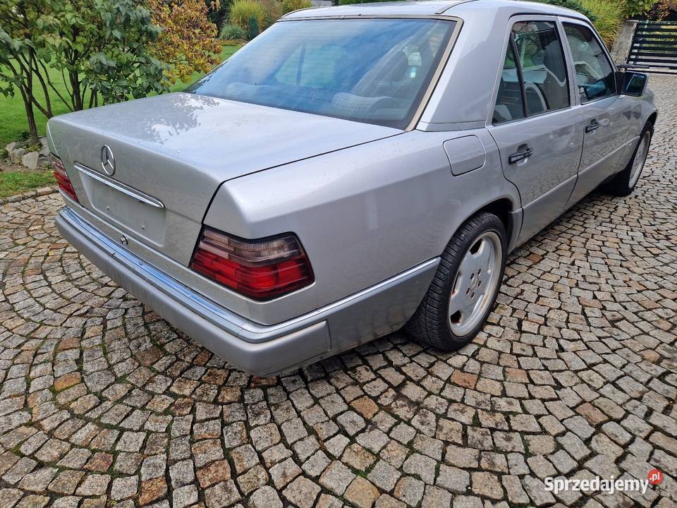 Klasyk Sedan / Limuzyna Paczków