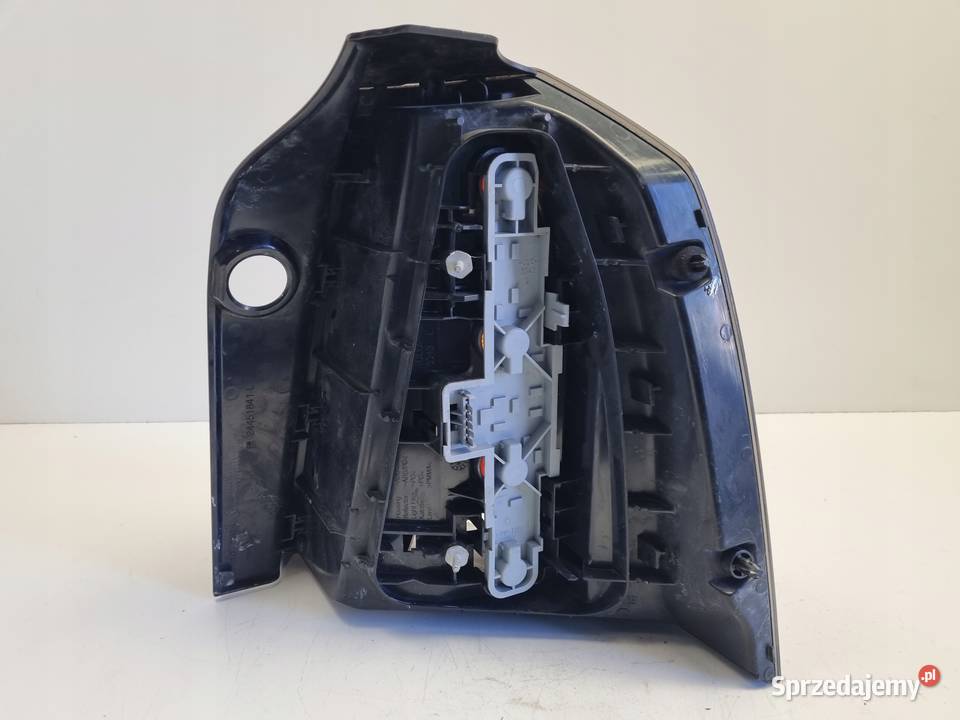 TYLNA LAMPA LEWA lewy tył kierowcy Opel Zafira B osobowe lubelskie Rudka