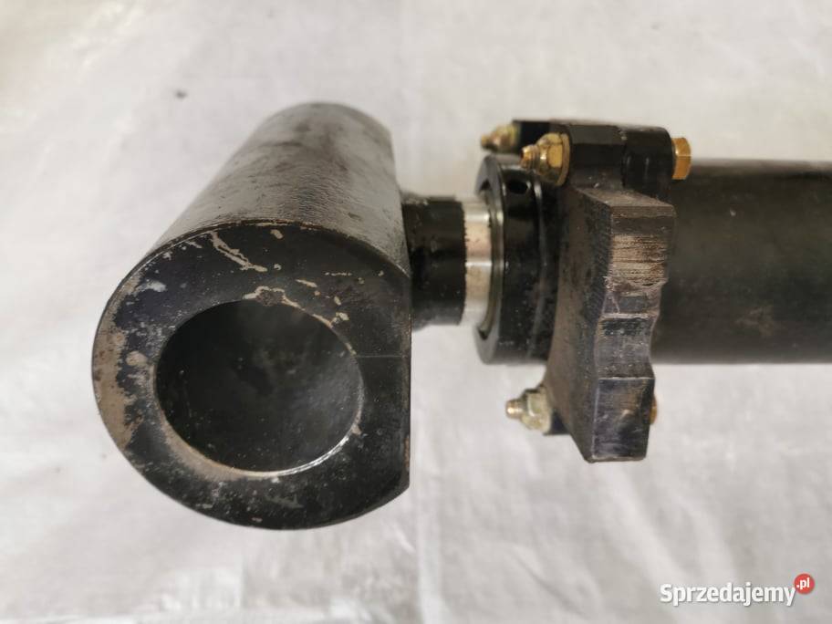 CAT TH 330 Cylinder hydrauliczny wysuwu masztu Wilkowo
