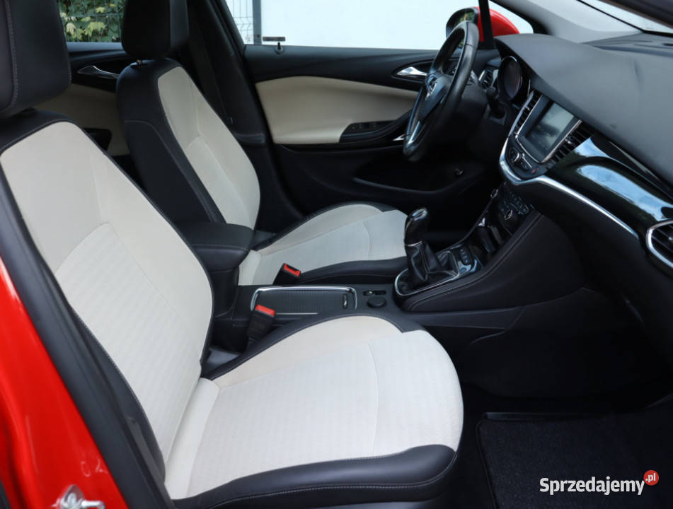 Opel Astra 16 CDTI klimatyzacja Piaseczno