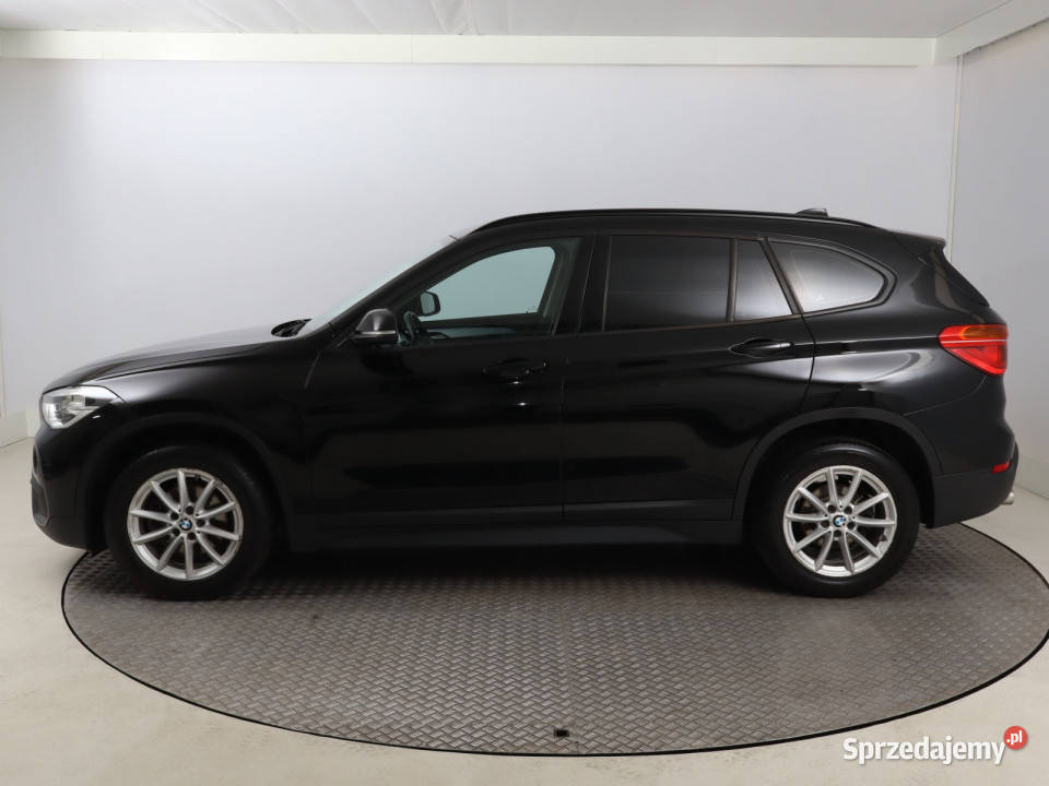 BMW X1 sDrive18i czujnik parkowania dolnośląskie Bielany Wrocławskie sprzedam