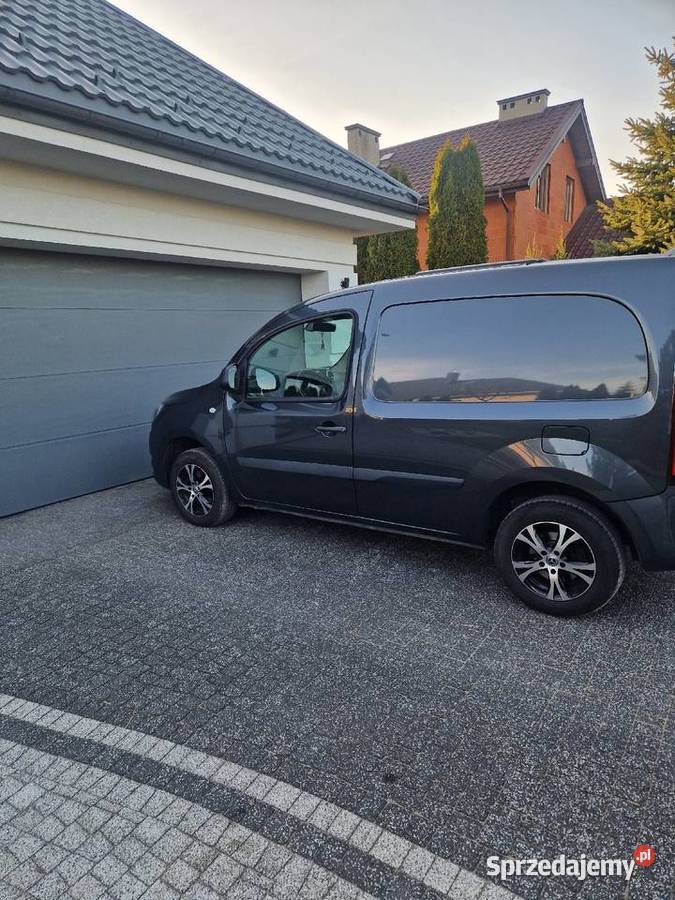 Sprzedam samochód marki Mercedes Citan 15 CDI grafitowy Warka