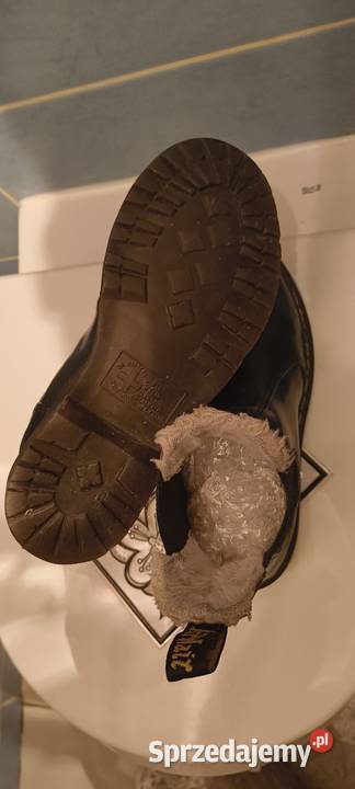 Doc martens z futerkiem 38 czarne Chelsea boots Nowa Dęba sprzedam