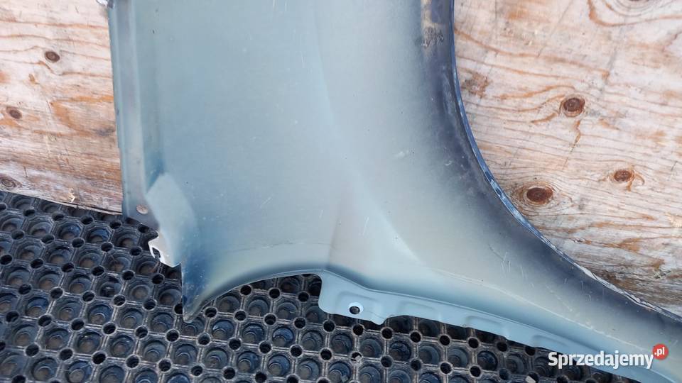 FORD FIESTA MK7 VII BŁOTNIK PRZÓD LEWY B9 Zbierkowo