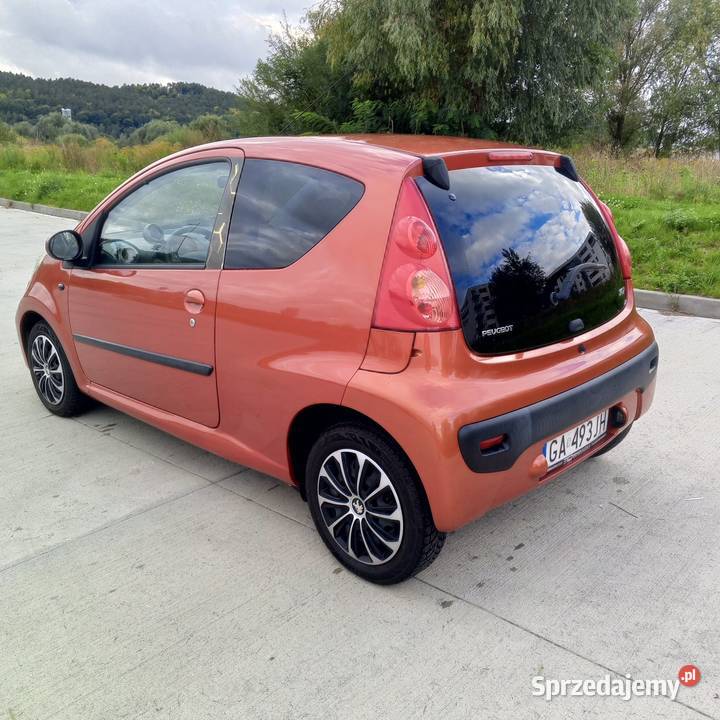 Peugeot 107 10 benzyna Klima ładny
