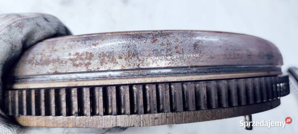 SPRZĘGŁO KOŁO DWUMAS AUDI VW 20 TDI 03L105266J Przystajń