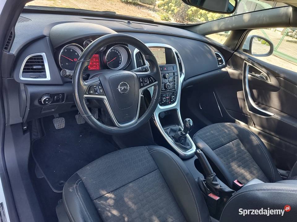 OPEL ASTRA GTC nieuszkodzony wielkopolskie Leszno sprzedam