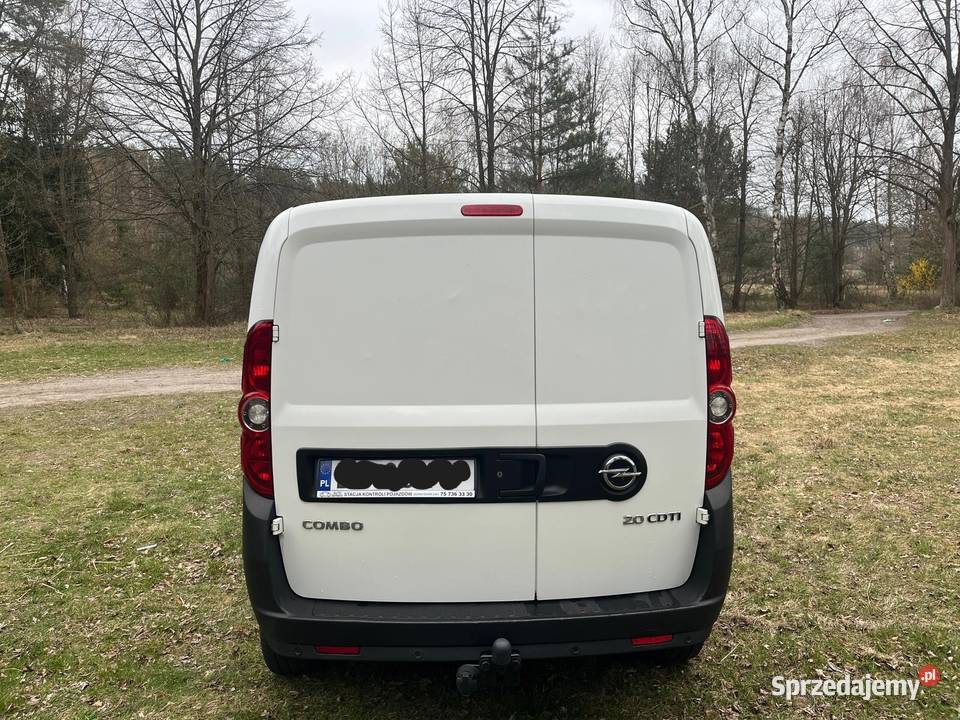 Opel Combo 20 Maxi Długi Rok produkcji 2015