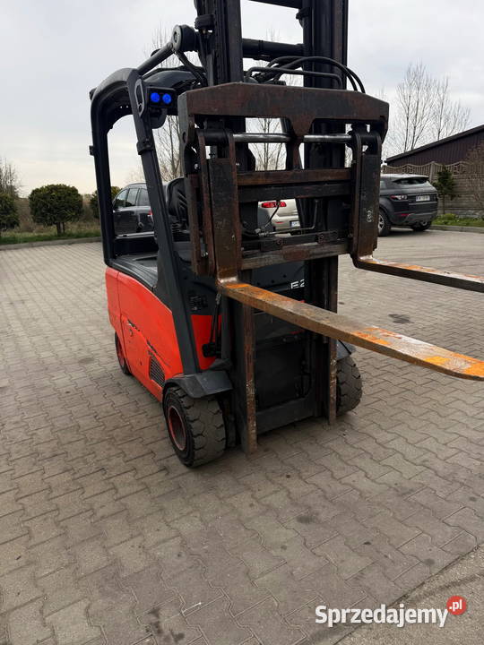wózek widłowy elektryczny LINDE E20PH przesuw Działoszyn
