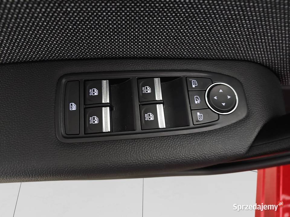 Captur 13 TCe mHEV Techno EDC