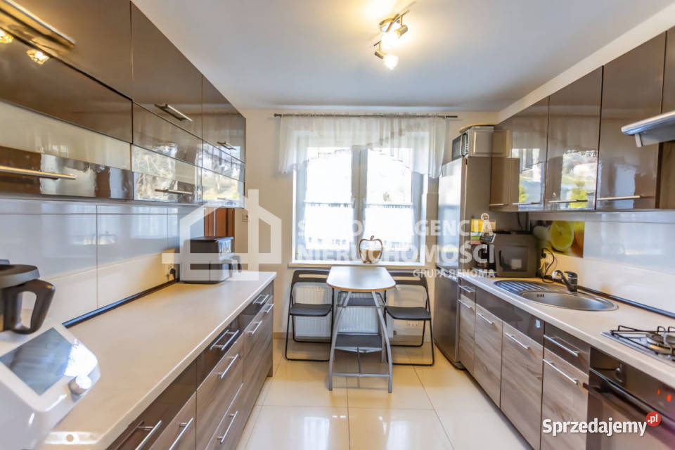 sprzedaży domu bliźniaka 160m2 Kartuzy 3 piętra i więcej Sprzedaż