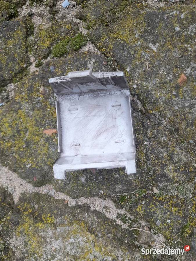 Zaślepka zderzaka przedniego Opel Astra G Kłobuck sprzedam
