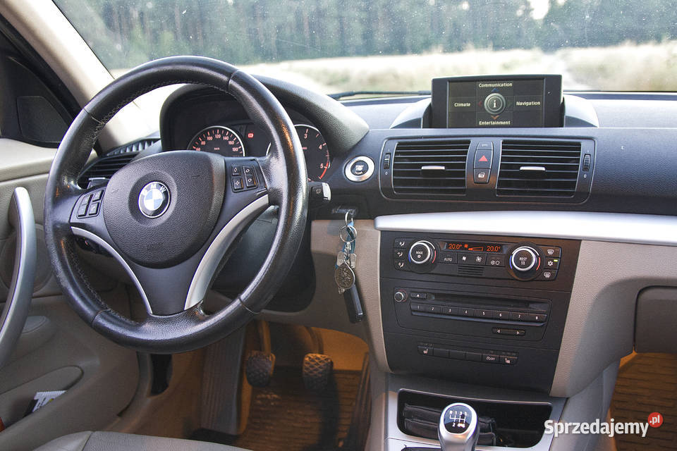 BMW E87 118d 143 2007r nawigacja Samochody osobowe świętokrzyskie Słupia