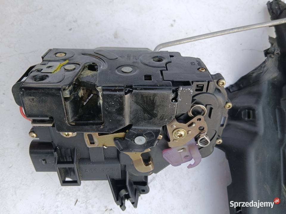 Audi A4 B6 B7 A6 C5 zamek drzwi lewy przód śląskie Szczerbice