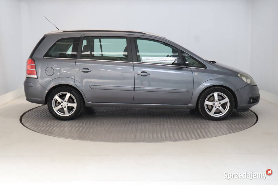 Opel Zafira 19 CDTI wielofunkcyjna kierownica Zabrze