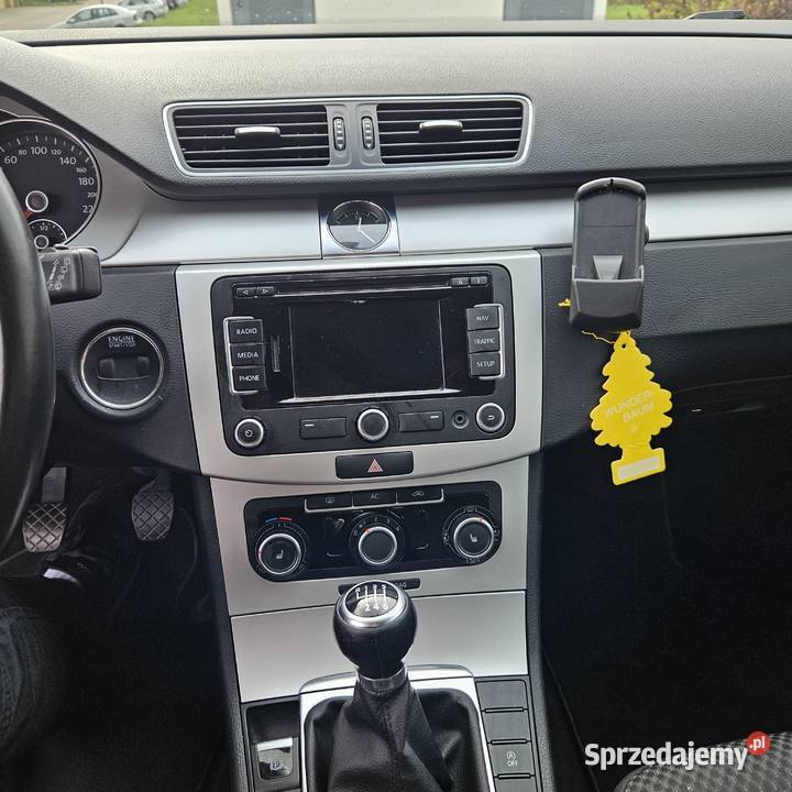 Volkswagen Passat 2011 149 16 disel Świdnik sprzedam
