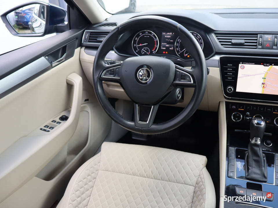 Skoda Superb 18 TSI niebieski Katowice