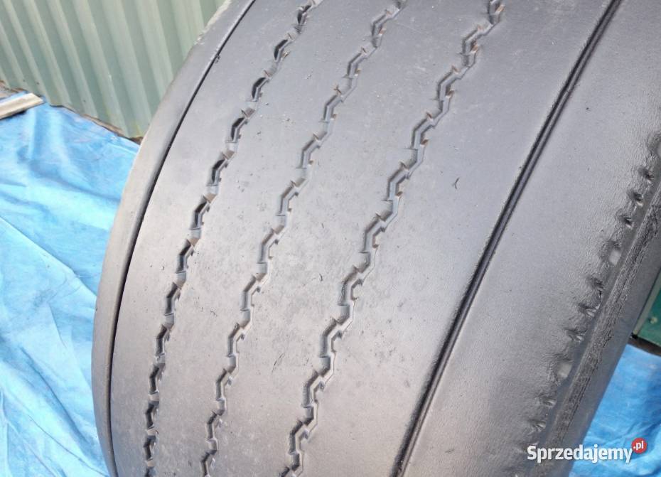 Opona Continental Htr 1 38555 R 225 225