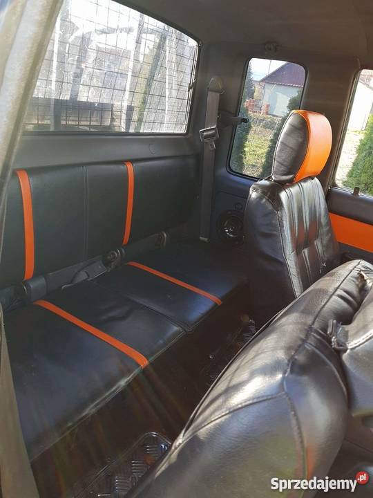 Sprzedam vw taro Toyota hilux Nisko