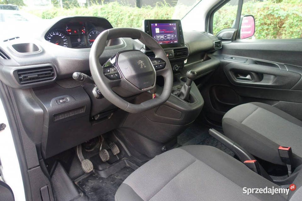 Peugeot Partner R E Z E R W A C J A Warszawa