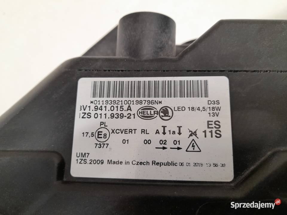 SKODA SUPERB 3 LAMPA PRZEDNIA LEWA XENON LED Lampy przednie zachodniopomorskie