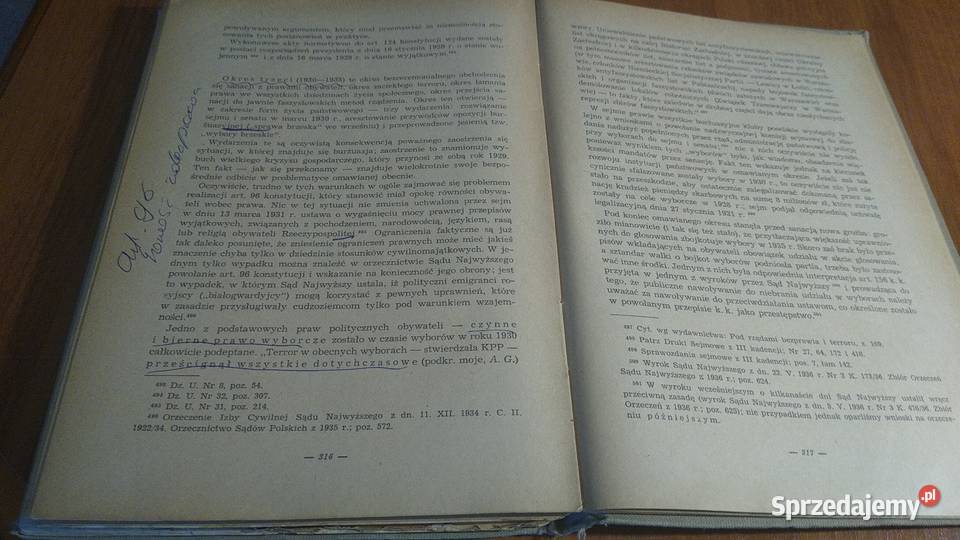 Burżuazyjno obszarnicza konstytucja z 1921 roku