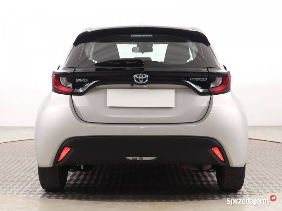 Toyota Yaris 15 Hybrid Yaris śląskie Katowice