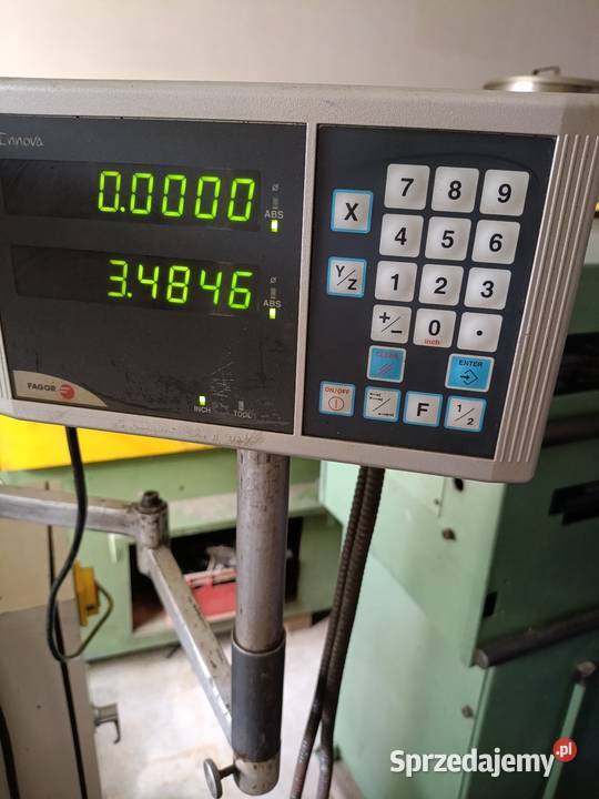 Frezarka uniwersalna do metalu wiertarka