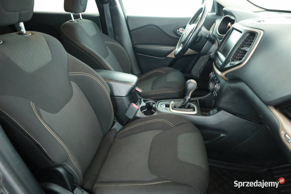 Jeep Cherokee 24 Multiair gniazdo USB Piaseczno