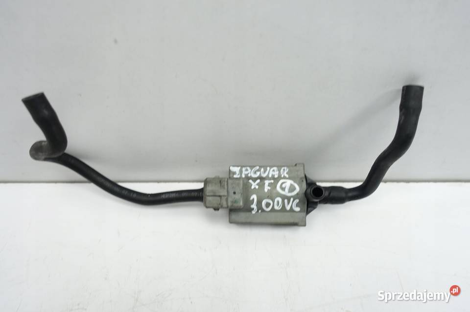 Jaguar XF 30 D V6 ZAWÓR PODCIŚNIENIA sterujący osobowe Części samochodowe Rudka