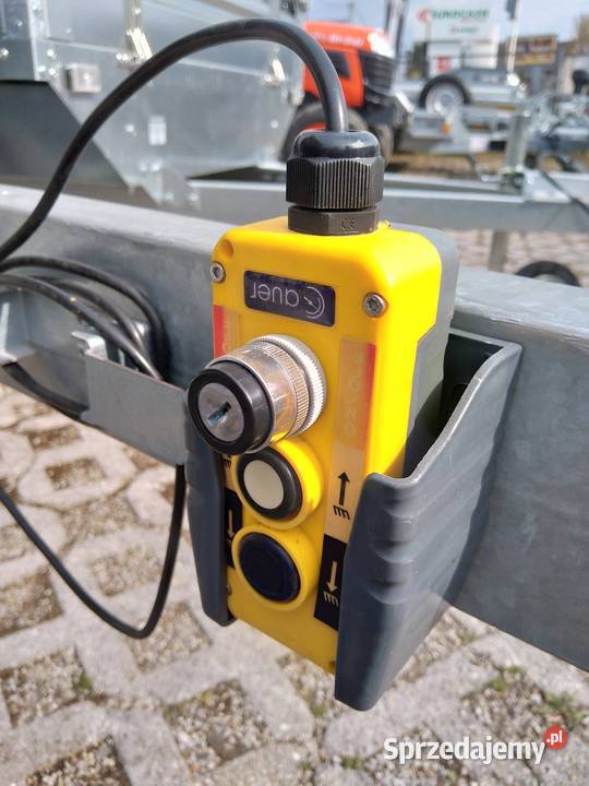 Wywrotka 3 strony Brenderup DMC 27 t KIELCE wywrotki