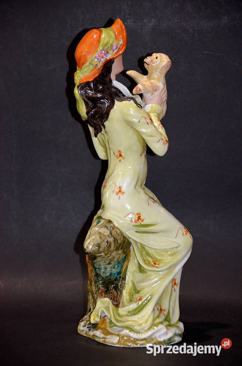 Porcelana Roceram figurka IRIS dama z pieskiem Porcelana i szkło