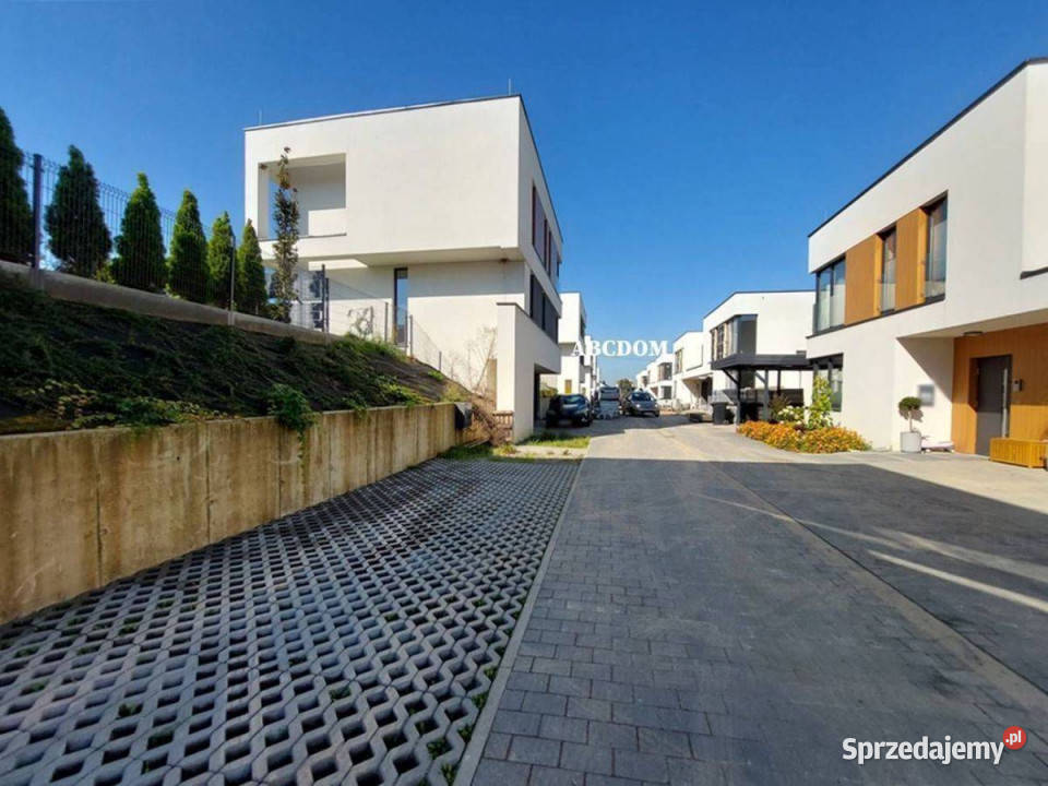 Nowy dom wolnostojący garaż na 2 auta Wrząsowice sprzedam