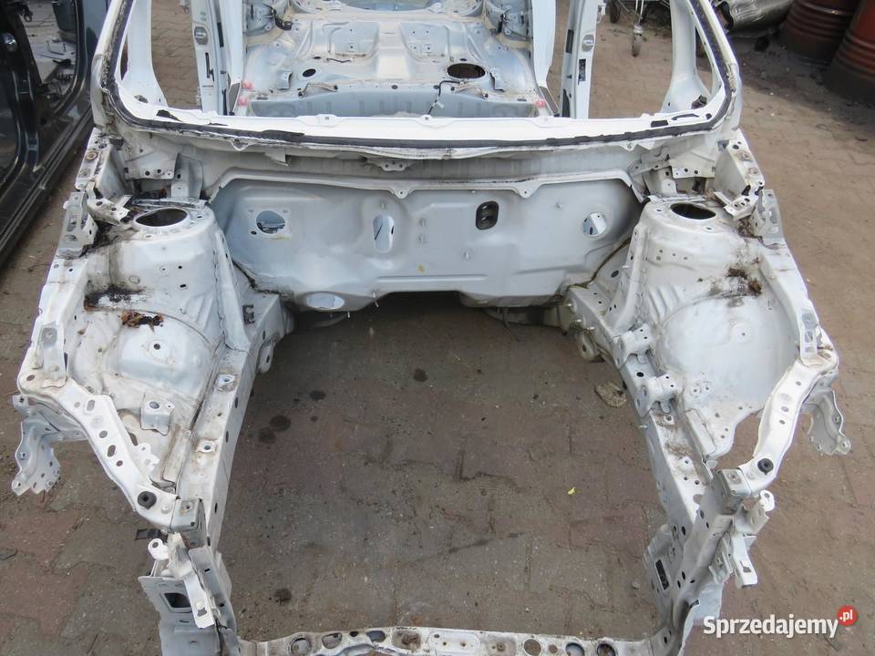 ĆWIARTKA PODŁUŻNICA PRAWY PRZÓD PRIUS 3 III LIFT