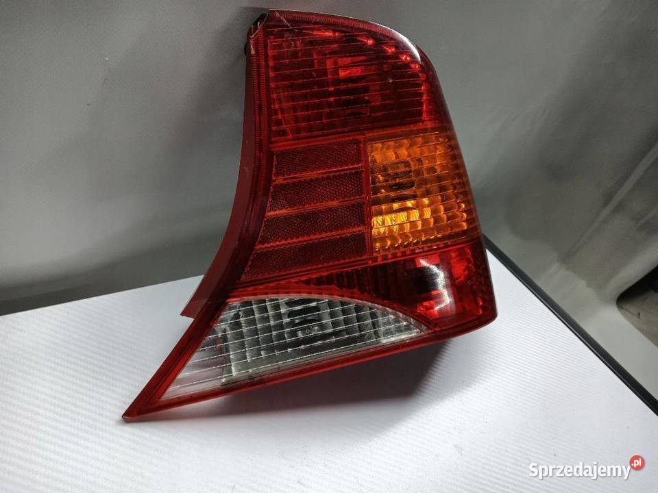 LAMPA TYŁ TYLNA PRAWA FORD FOCUS MK1 SEDAN wielkopolskie