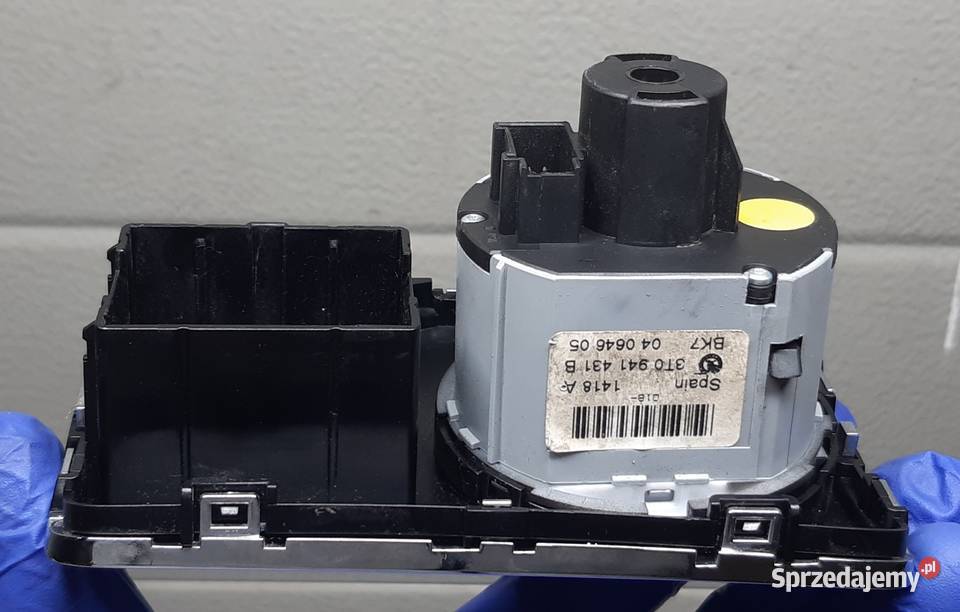 WŁĄCZNIK ŚWIATEŁ SKODA SUPERB II 3T0941431B Mielęcin