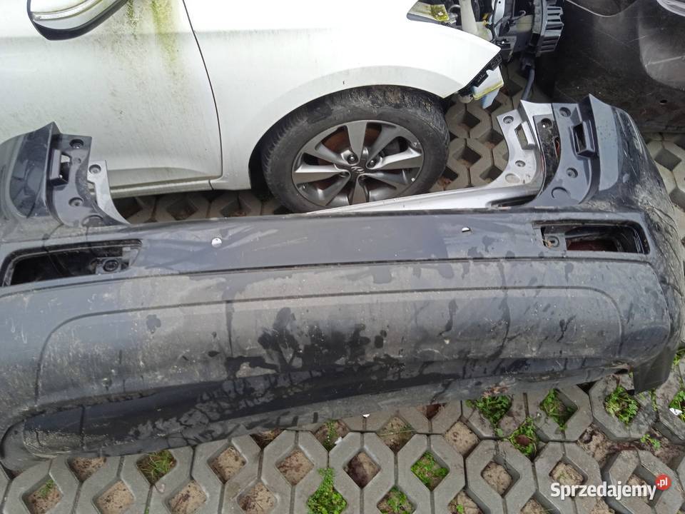 Zderzak Mitsubishi Outlander tylni tył 2015 Józefów