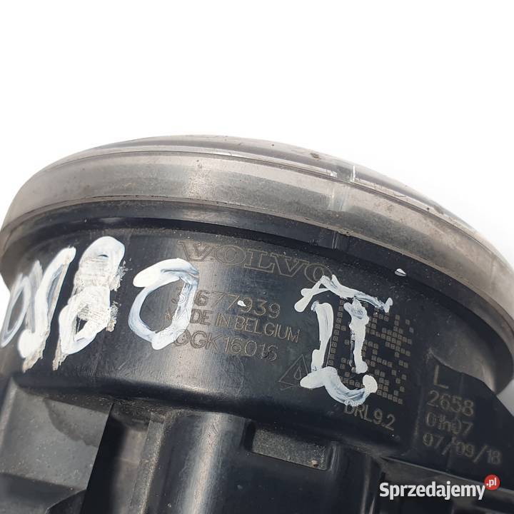 LAMPA PRZECIWMGIELNA HALOGEN Volvo S60 II V60 II osobowe Chełm