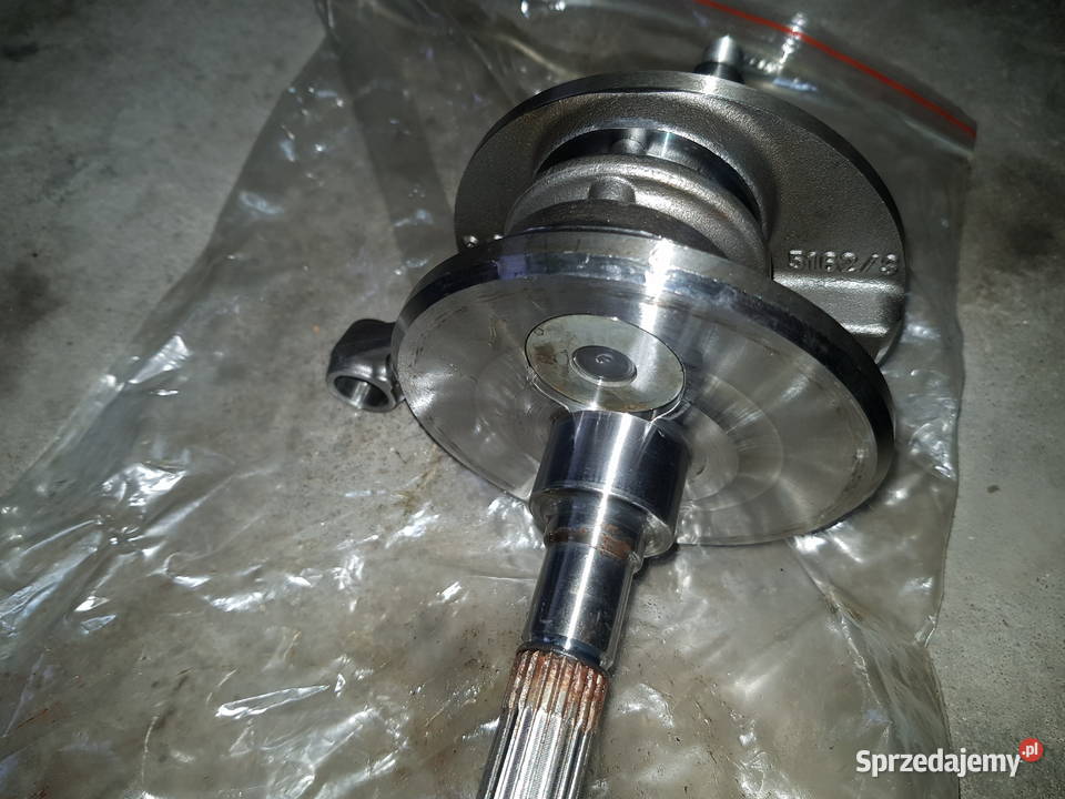 Wał korbowy Piaggio Gilera 125 2010 4T x8 x8 Radzyń Podlaski
