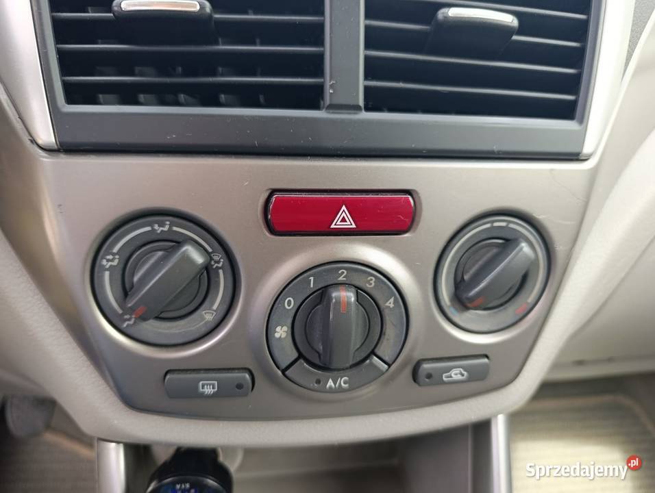 25 benzyna 173 Manual 4x4 Welurowa tapicerka Forester Warszawa
