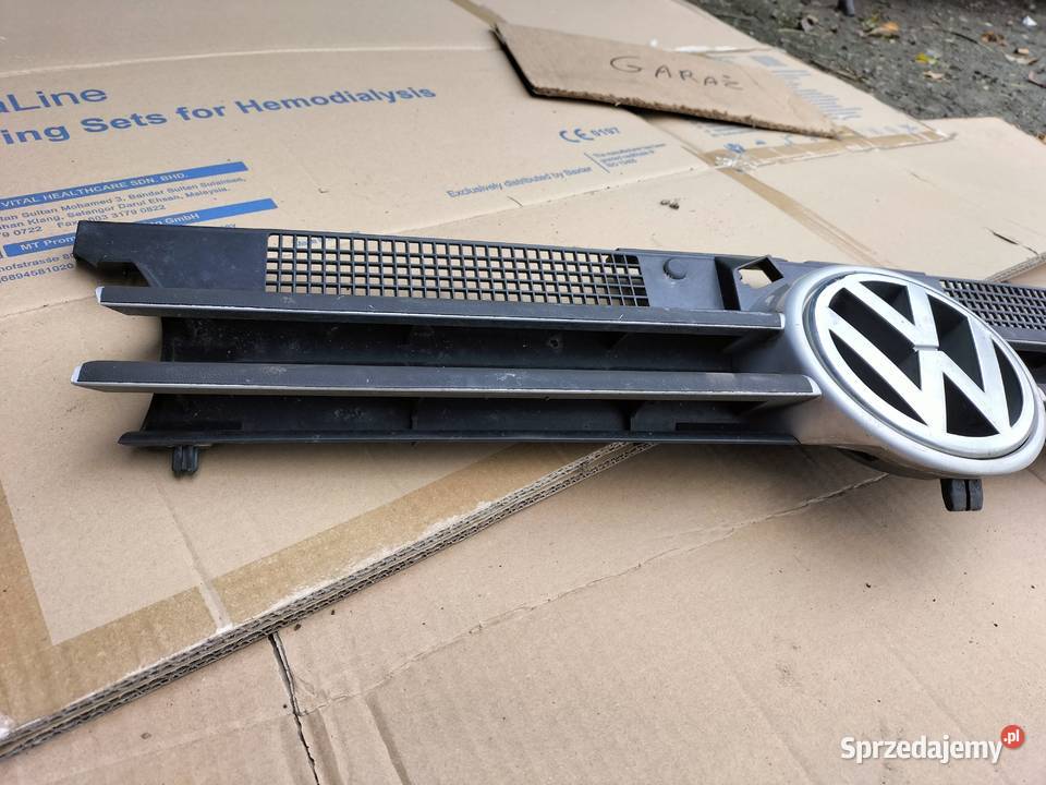 GOLF 4 MK4 ATRAPKA ZDERZAKA ATRAPA GRILL Kamień-Kolonia