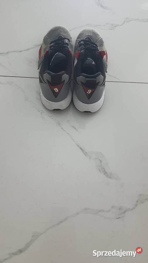 Buty sportowe Jordan Nike Szare z czerwonymi Suwałki sprzedam