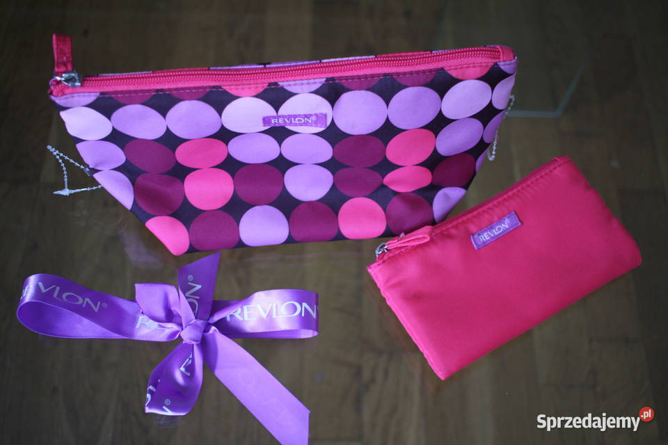 zestaw komplet Revlon kosmetyczka kosmetyki Toruń