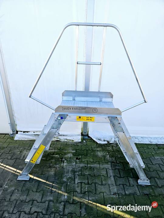 Schodypodest aluminiowy Biznes i Przemysł