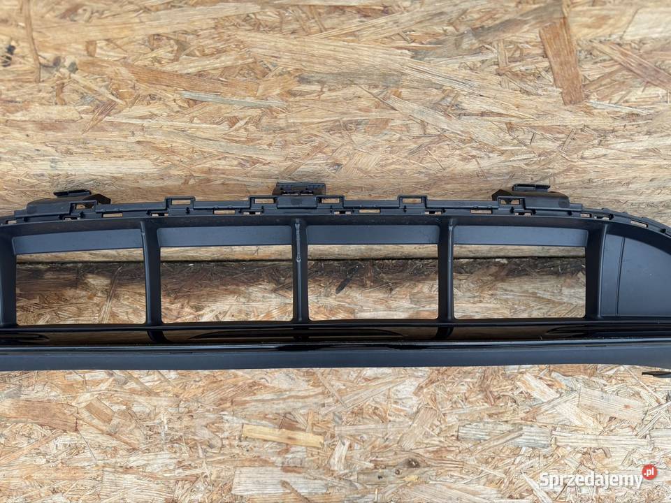 Środkowa kratka zderzaka przód Mercedes GLE W167